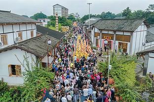 前曼联助教：曼联唯一要做的就是加强防守，奥纳纳必须证明自己